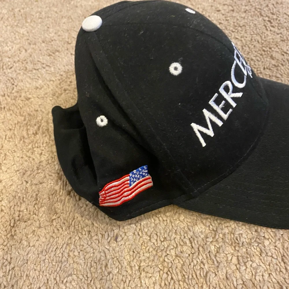 NWOT - Picture 2 of 3